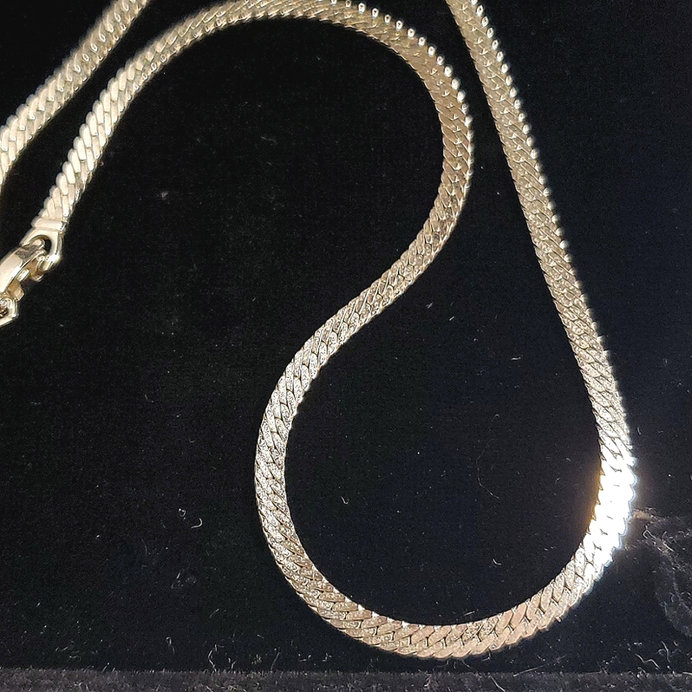 Monet Vintage silver Herringbone Chain Necklace.